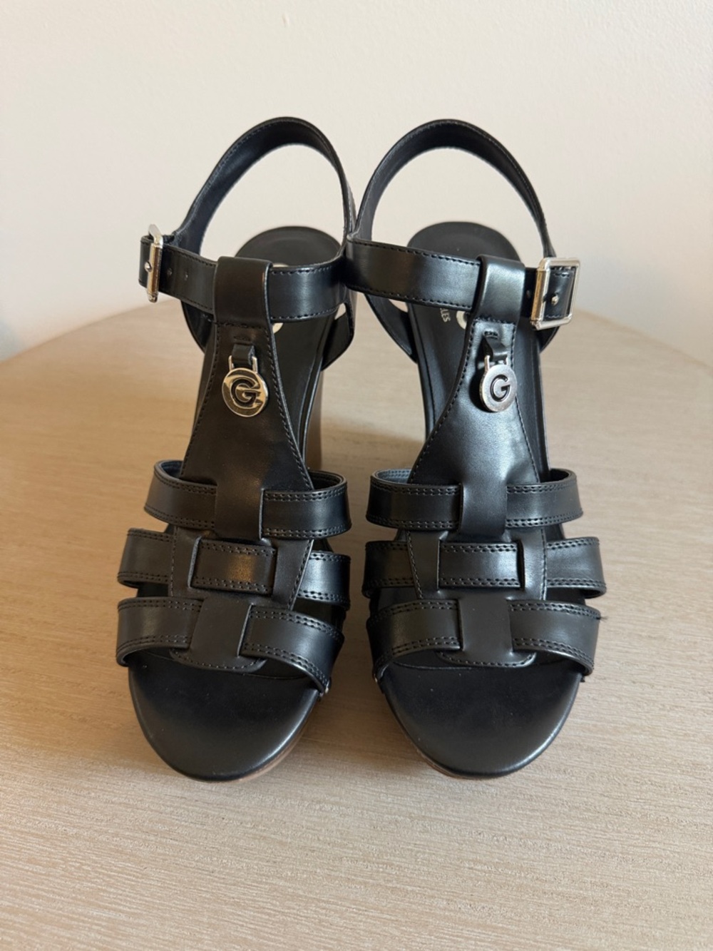 GBG Los Angeles Black Woven T-Strap Slingback Sandals with Logo Charm